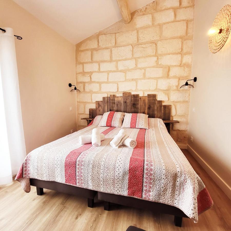 Manade Saint Louis Mas De La Paix Bed & Breakfast โวแวร์ ภายนอก รูปภาพ