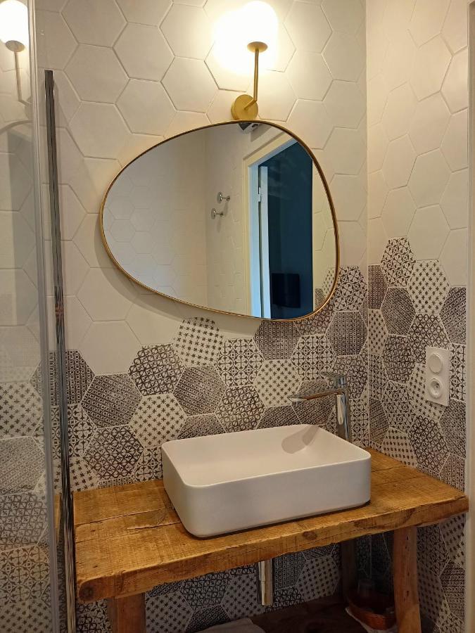 Manade Saint Louis Mas De La Paix Bed & Breakfast โวแวร์ ภายนอก รูปภาพ