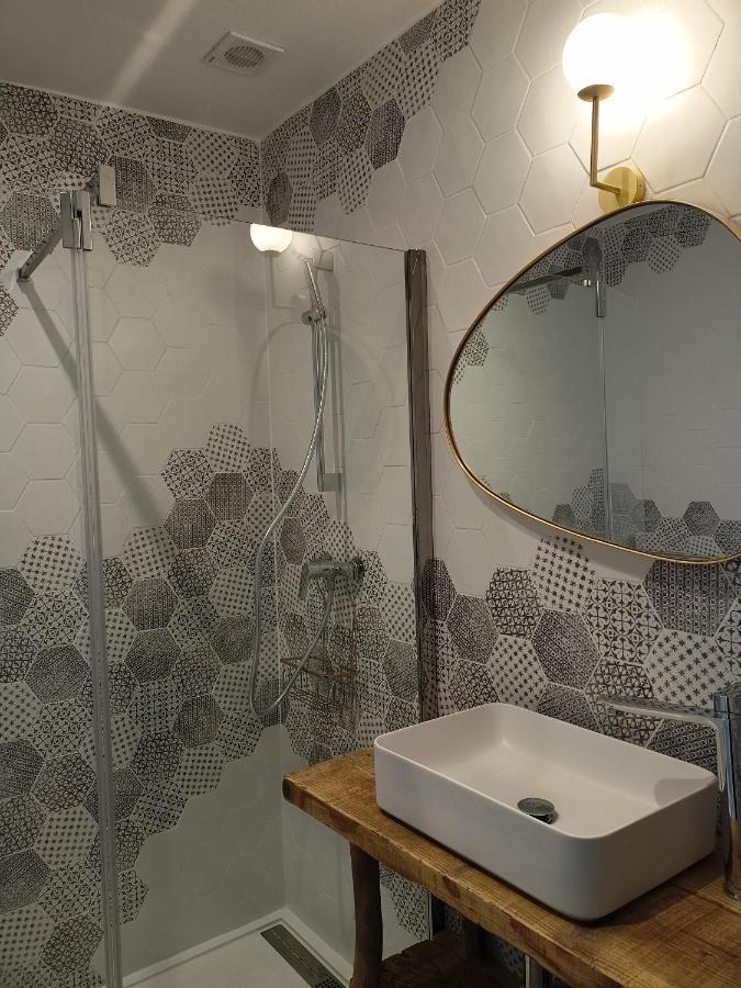 Manade Saint Louis Mas De La Paix Bed & Breakfast โวแวร์ ภายนอก รูปภาพ
