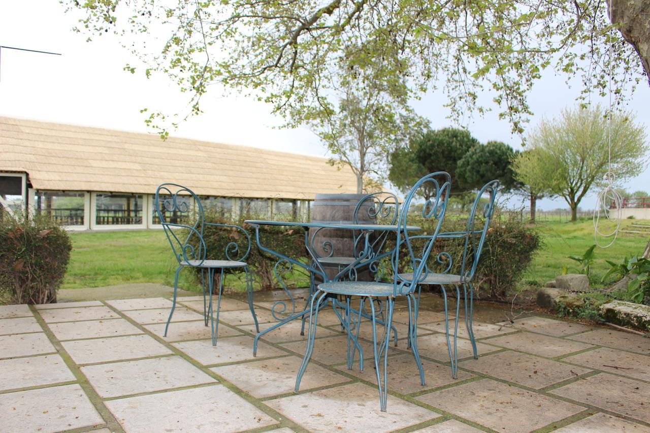 Manade Saint Louis Mas De La Paix Bed & Breakfast โวแวร์ ภายนอก รูปภาพ